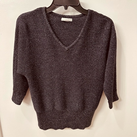 New York & Company Sweaters - New York & Company Black w/ Silver Metallic V-Neck 3/4 Sleeve Knit Top Sz. Small